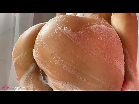 ❤️ Bruneta masturbuje kundu vibrátorem až k intenzivnímu orgasmu ve sprše ☑ Ruské porno u cs.xxxner.ru ❌️❤