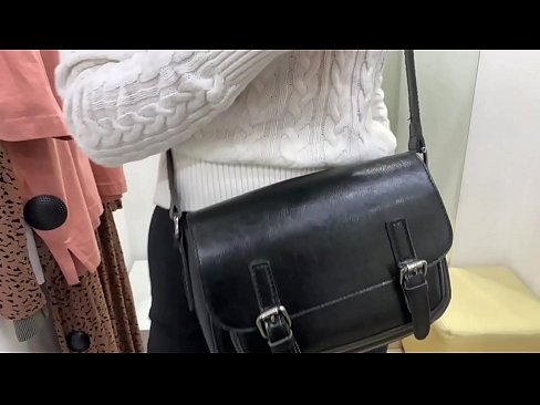 ❤️ Veřejná masturbace mladé feny FeralBerry s dildem ve fitku ☑ Ruské porno u cs.xxxner.ru ❌️❤