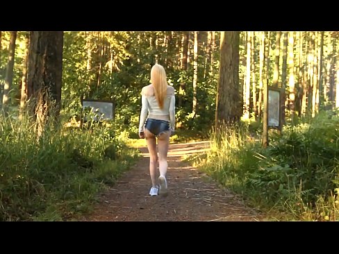 ❤️ Krásná žena se pohybuje pomalu, ne nahé video ☑ Ruské porno u cs.xxxner.ru ❌️❤